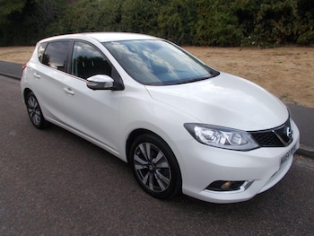 Used Nissan Pulsar 2014 for sale - 79471740: Photo