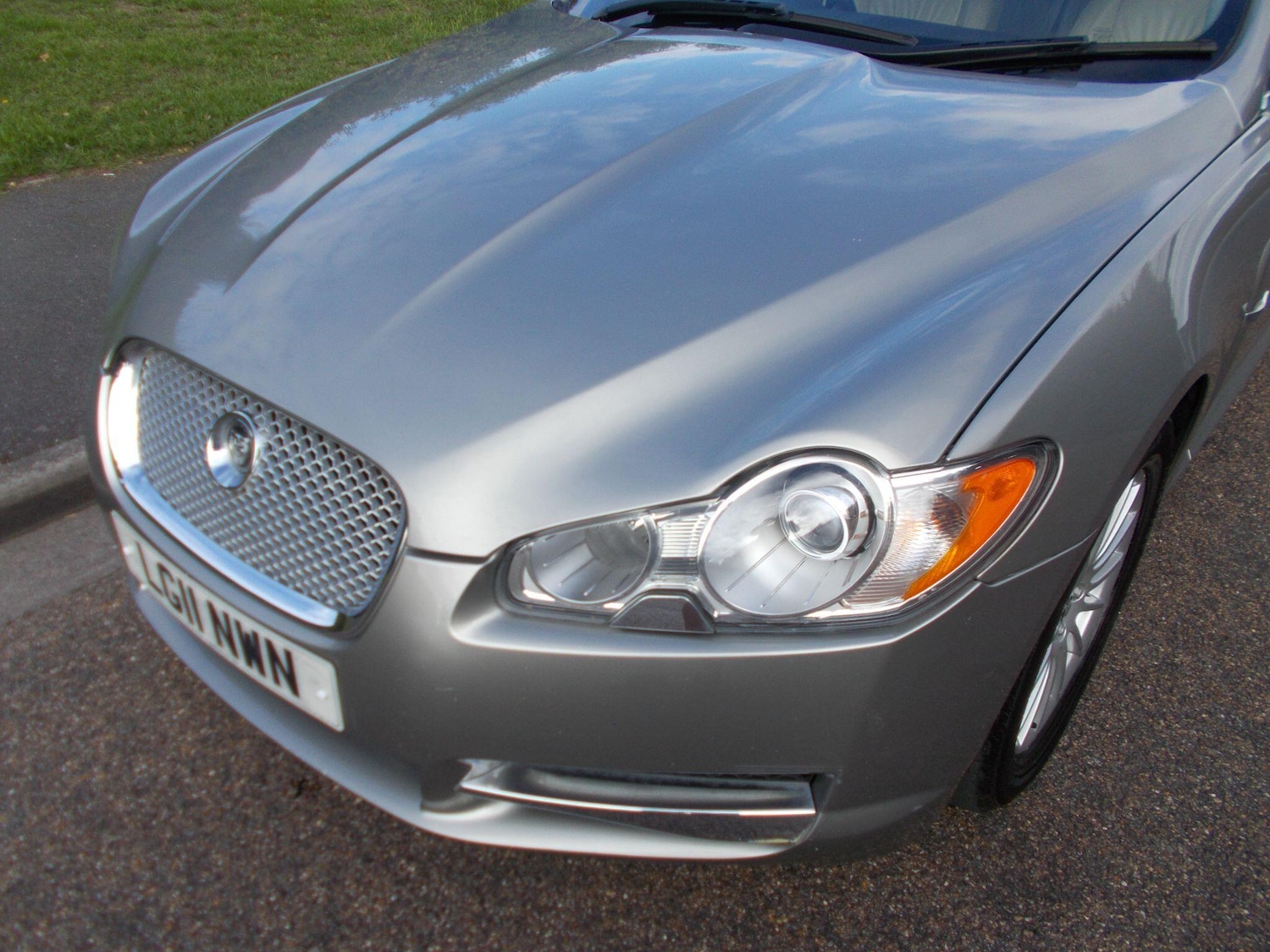 Used Jaguar XF 2011 for sale - 76060126: Photo 14