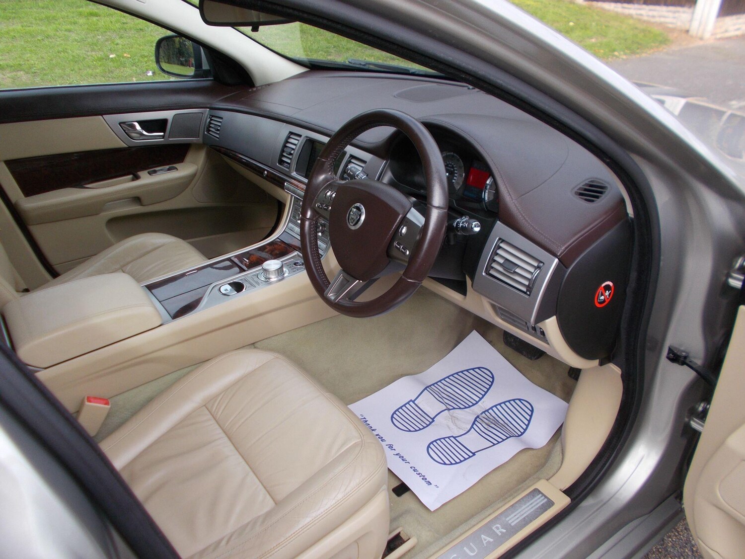 Used Jaguar XF 2011 for sale - 76060126: Photo 17