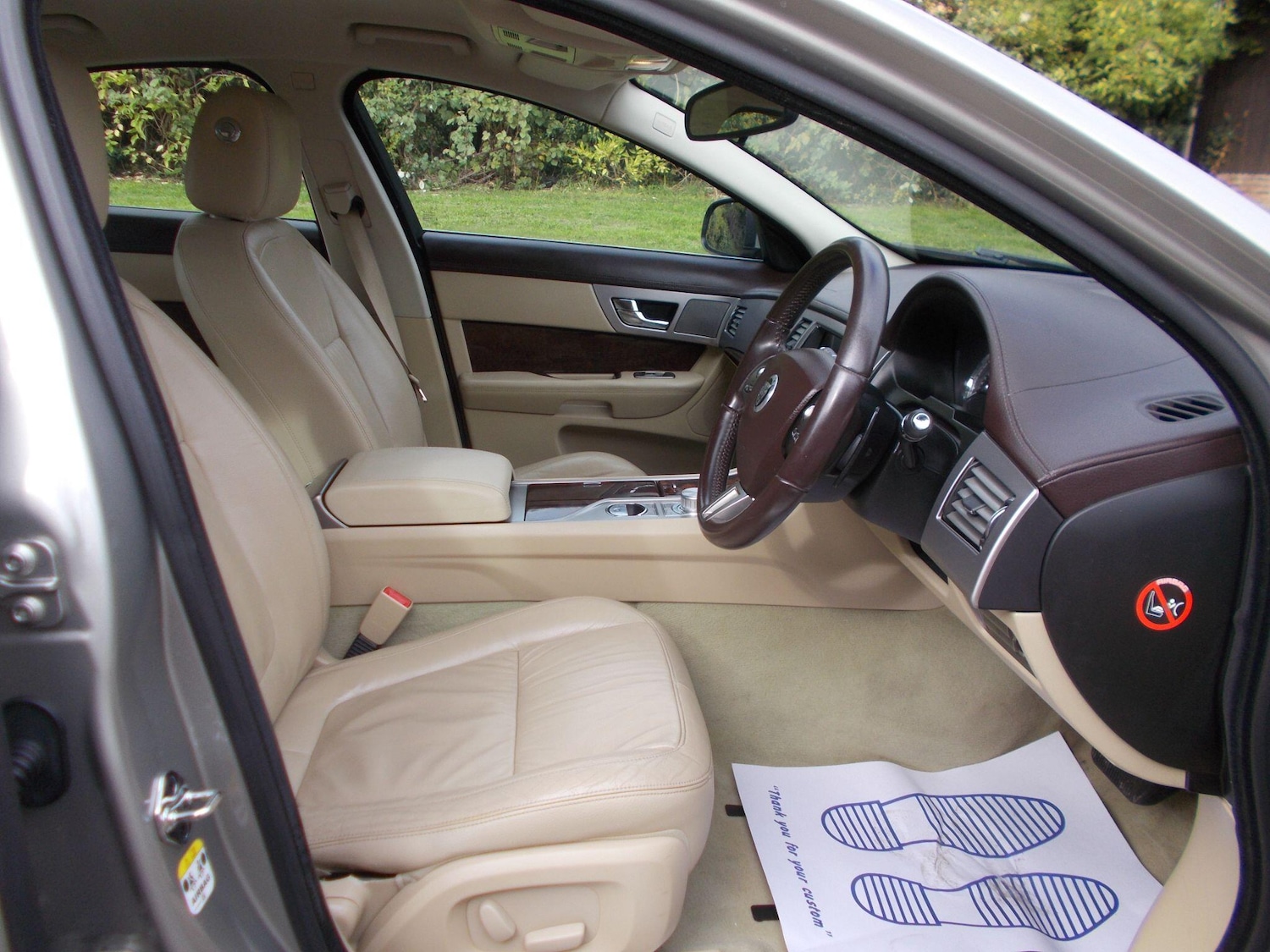 Used Jaguar XF 2011 for sale - 76060126: Photo 8