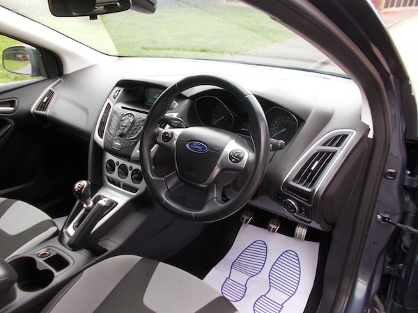 Used Ford Focus 2014 for sale - 76295891: Photo 16