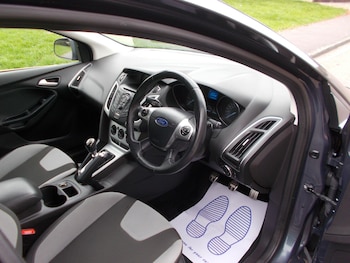 Used Ford Focus 2014 for sale - 76295891: Photo 3
