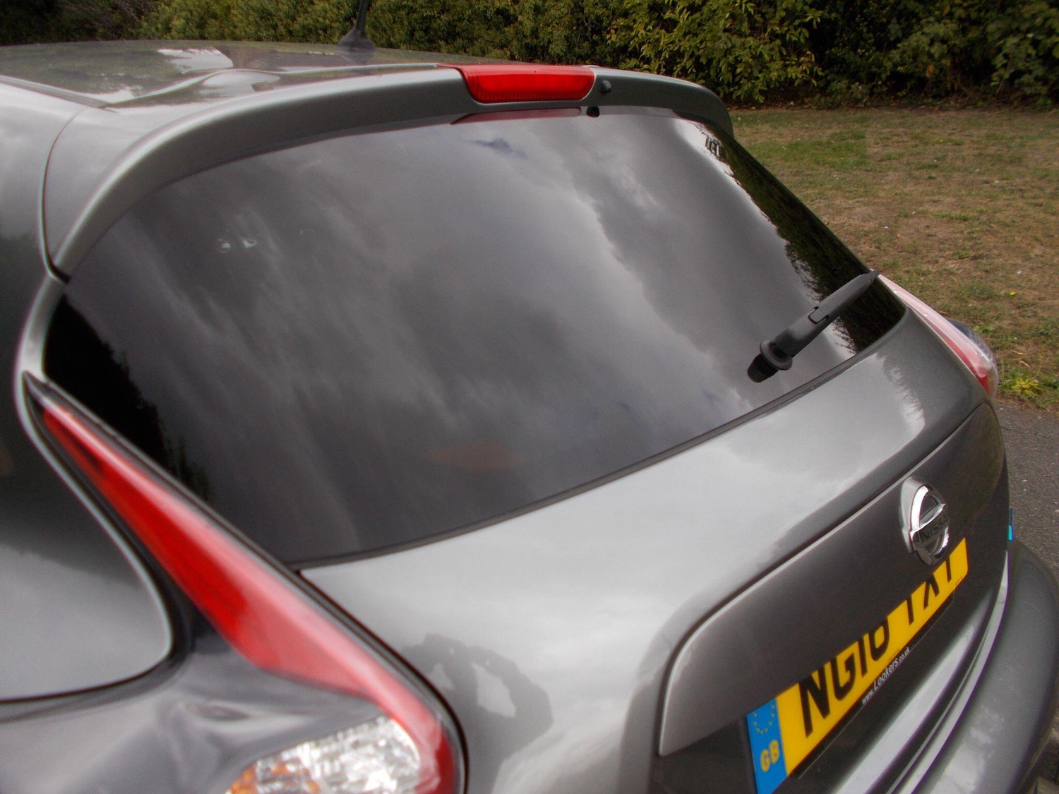 Vehicle 28