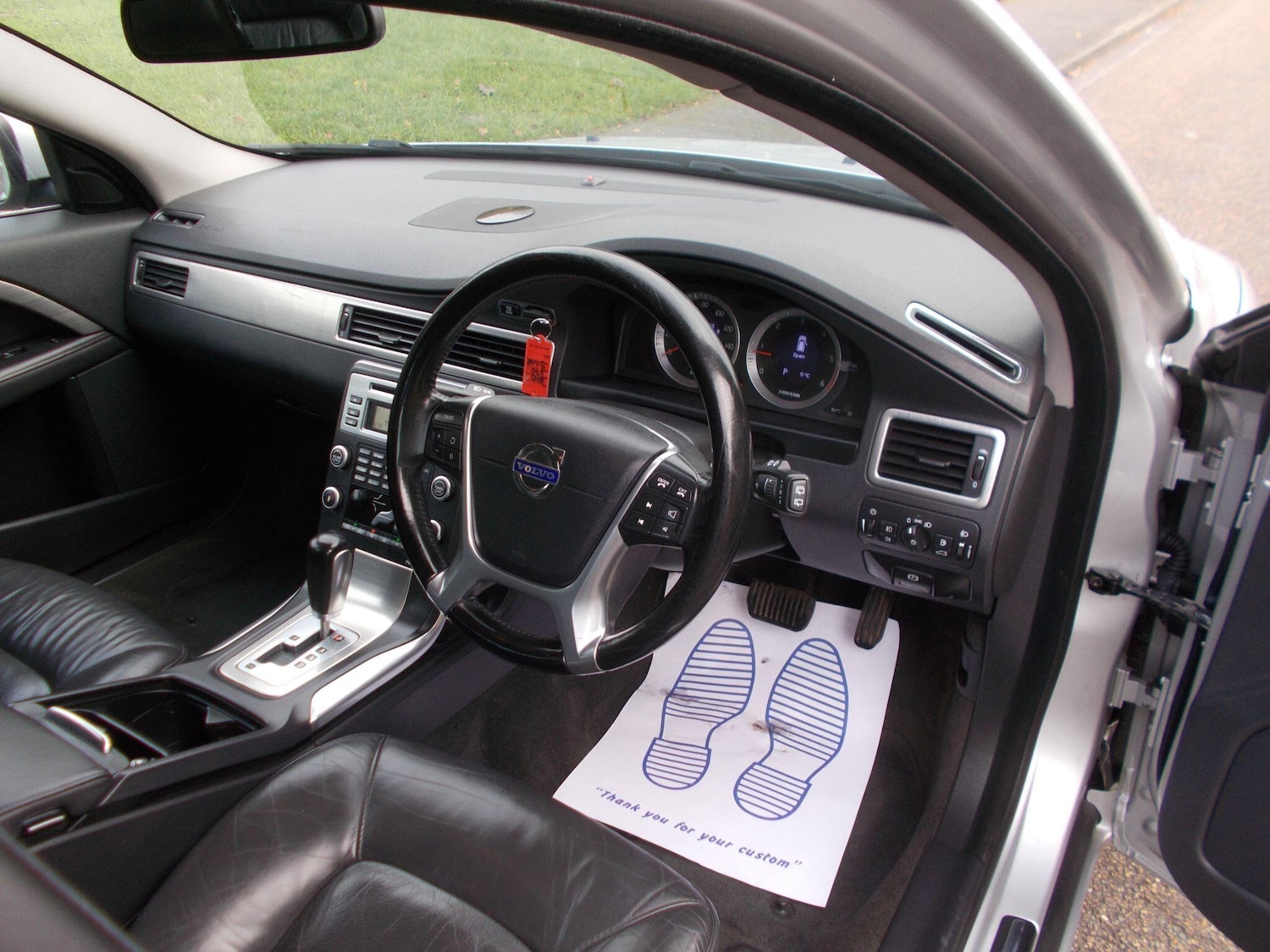 Used Volvo V70 2010 for sale - 76612745: Photo 17