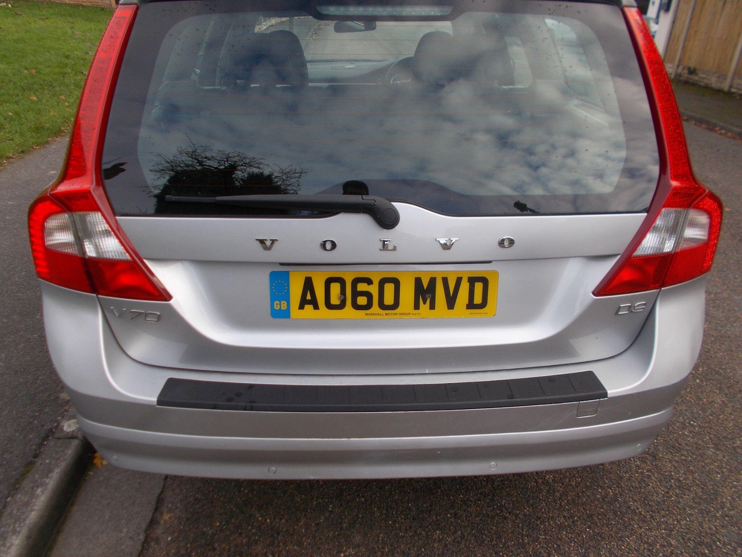 Used Volvo V70 2010 for sale - 76612745: Photo 33