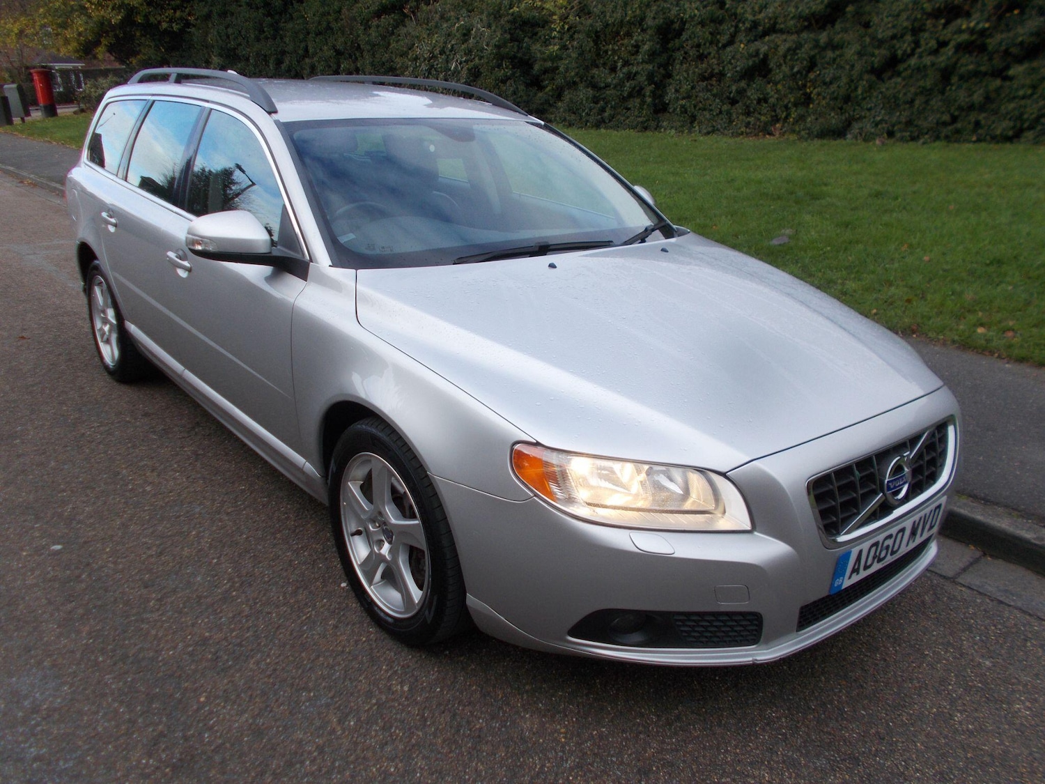 Used Volvo V70 2010 for sale - 76612745: Photo 41