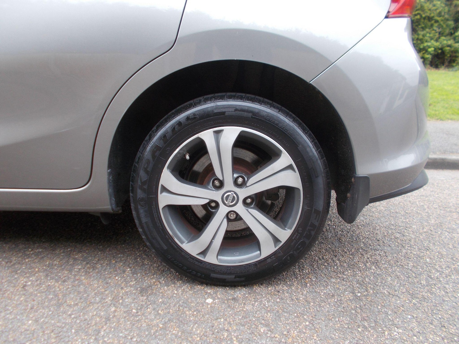 Used Nissan Pulsar 2015 for sale - 78100340: Photo 32