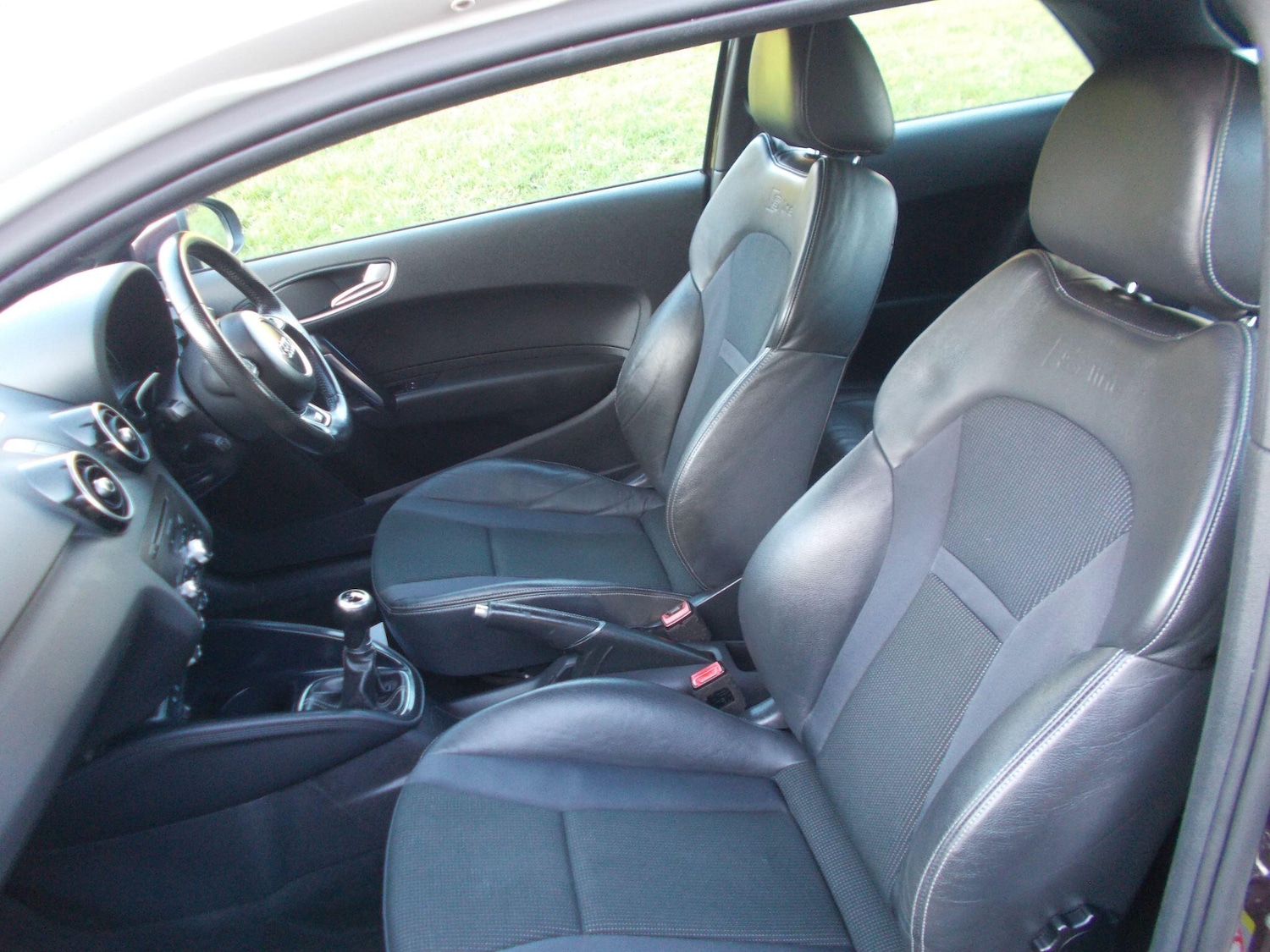 Used Audi A1 2013 for sale - 76702131: Photo 38