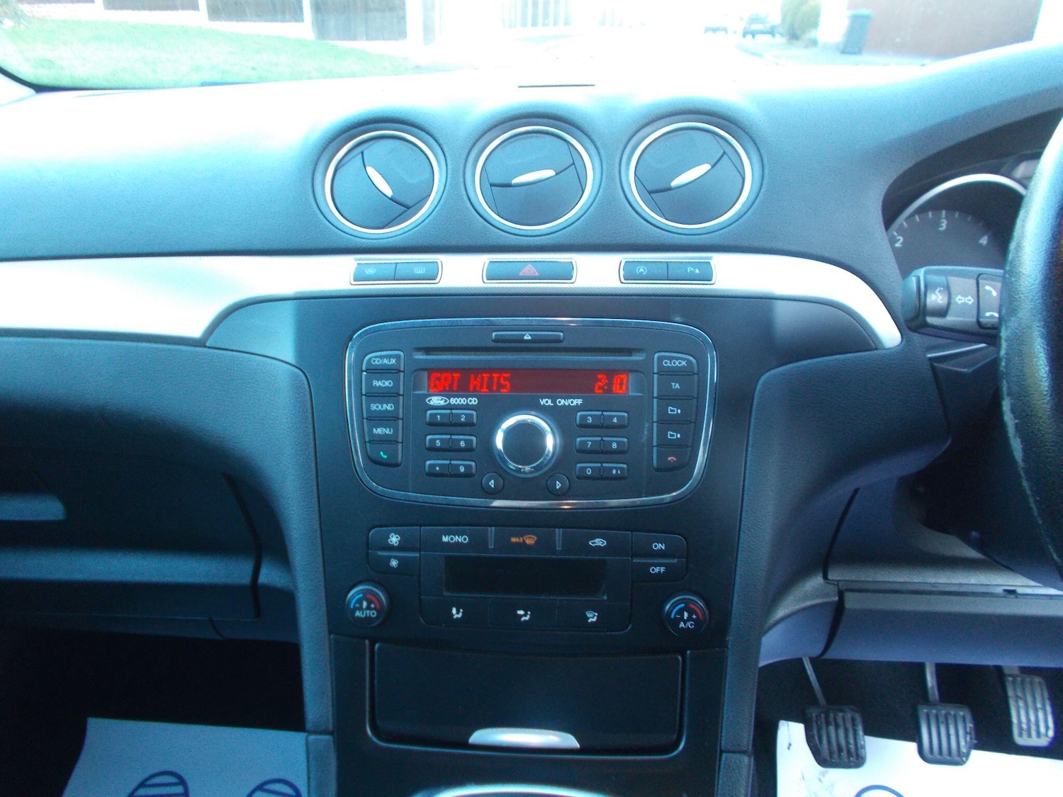 Used Ford S-Max 2012 for sale - 76781914: Photo 13