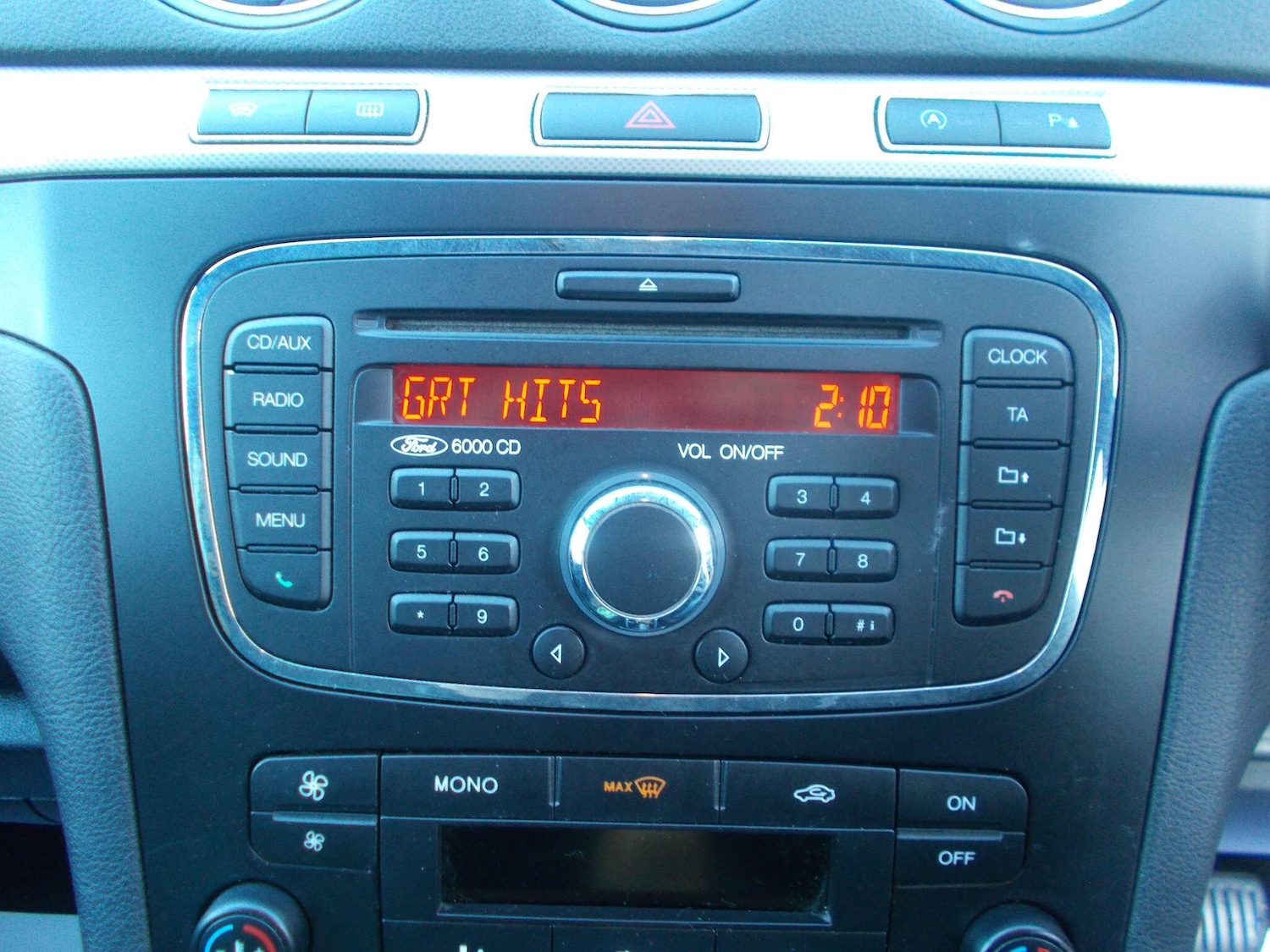 Used Ford S-Max 2012 for sale - 76781914: Photo 16