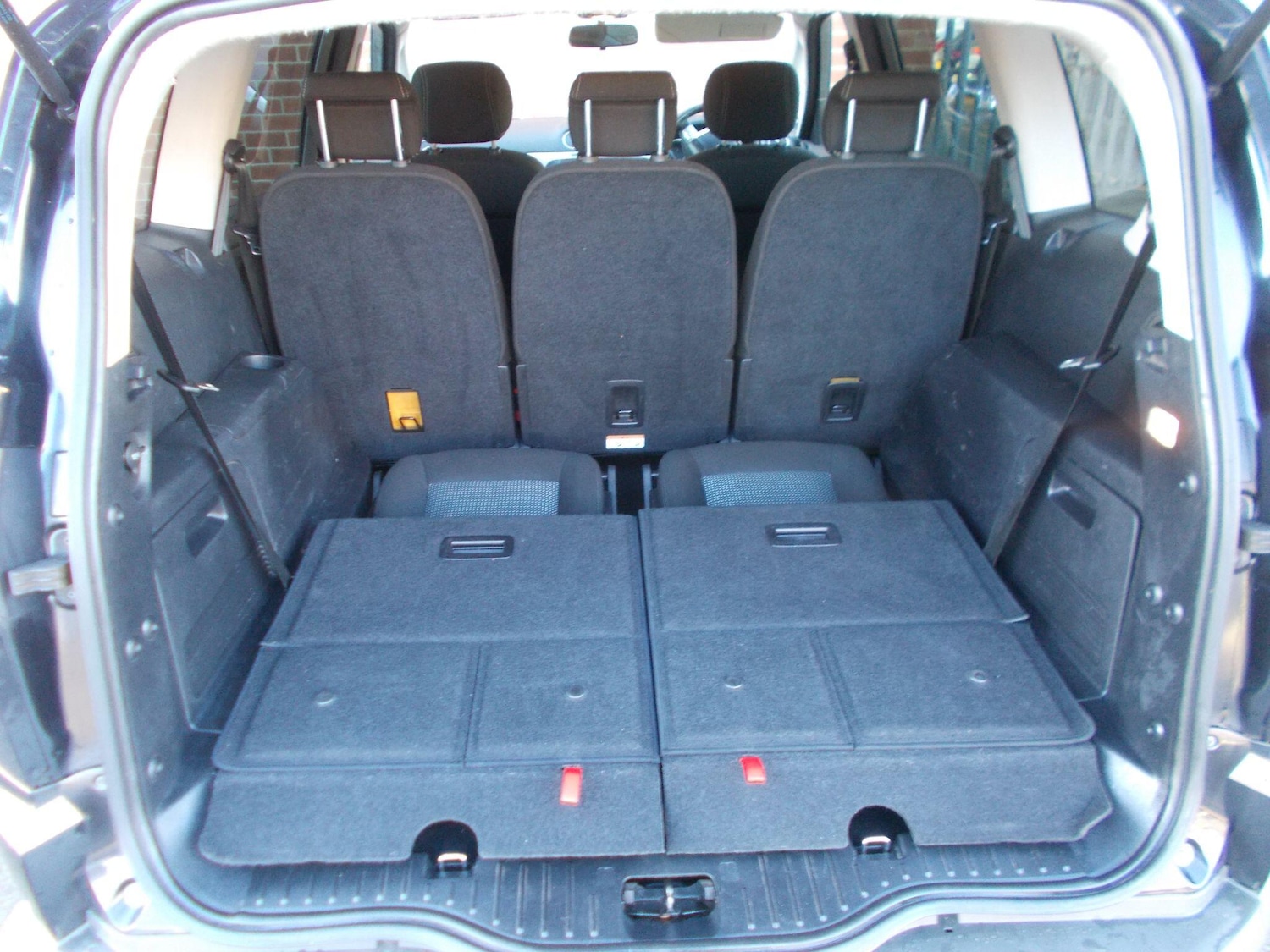 Used Ford S-Max 2012 for sale - 76781914: Photo 7