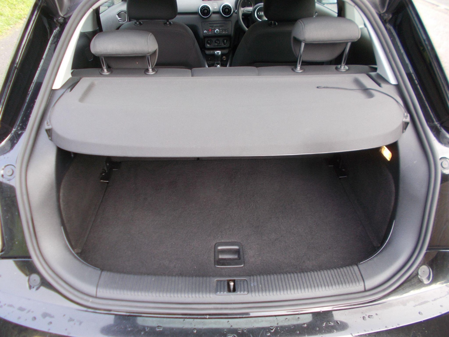 Used Audi A1 2011 for sale - 76976607: Photo 25