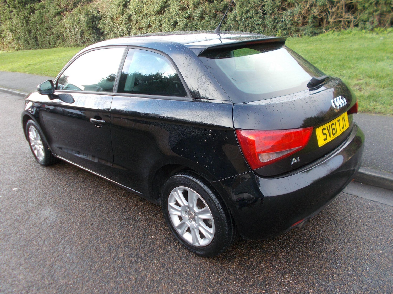 Used Audi A1 2011 for sale - 76976607: Photo 6