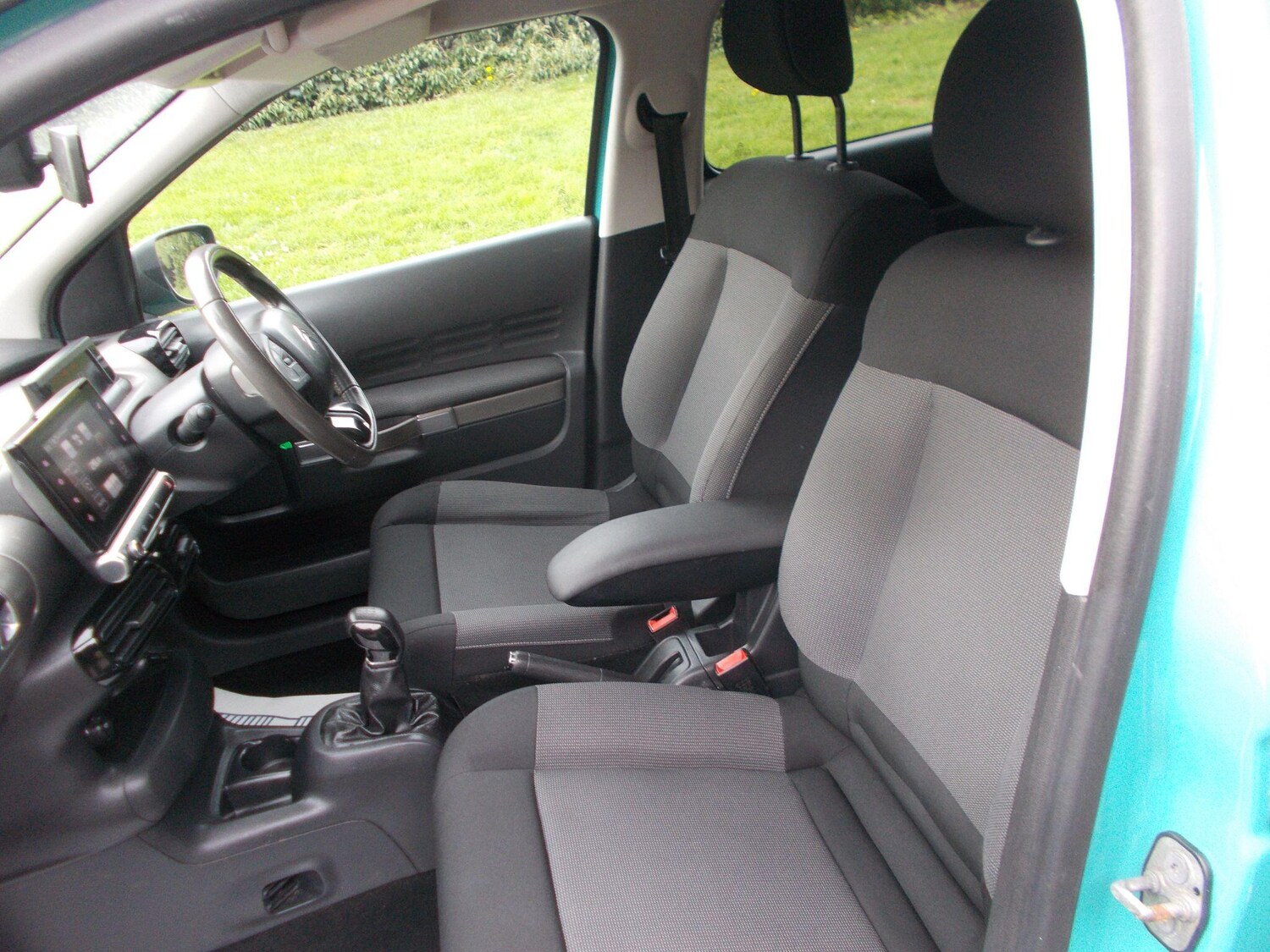 Used Citroen C4 Cactus for sale - 78214350: Photo 8