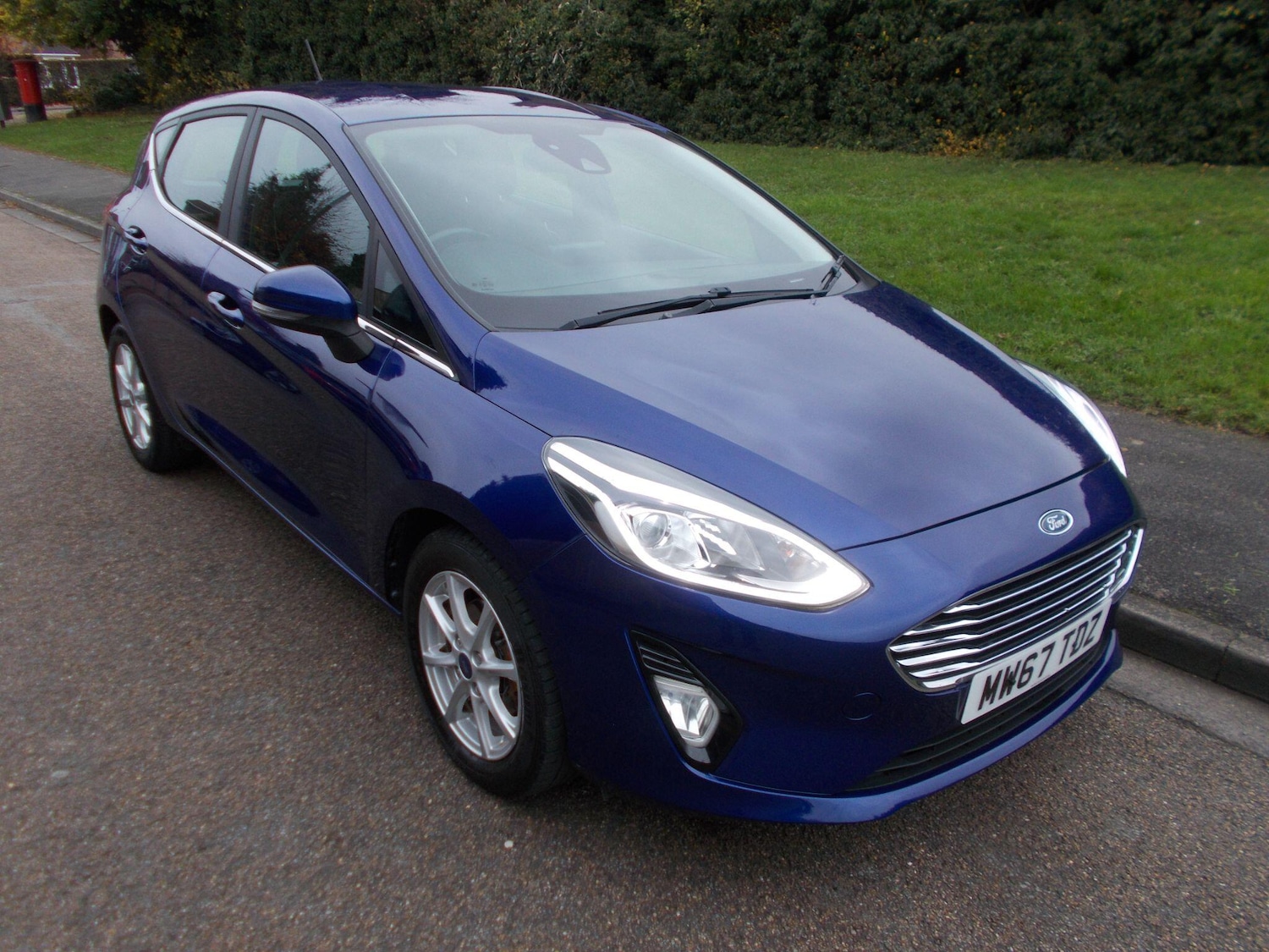 Used Ford Fiesta 2017 for sale - 76499387: Photo 2