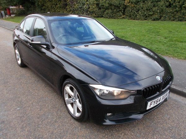 Used BMW 3 Series 2014 for sale - 76214122: Photo 2