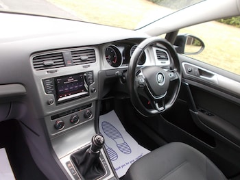 Used Volkswagen Golf 2014 for sale - 79075210: Photo