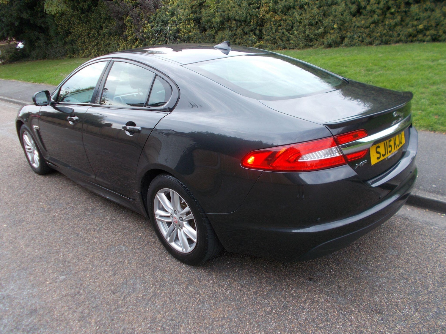 Used Jaguar XF 2015 for sale - 76159098: Photo 6