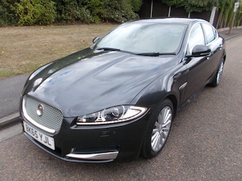 2015 (65) - 2.2d Luxury Auto Euro 5 (s/s) 4dr