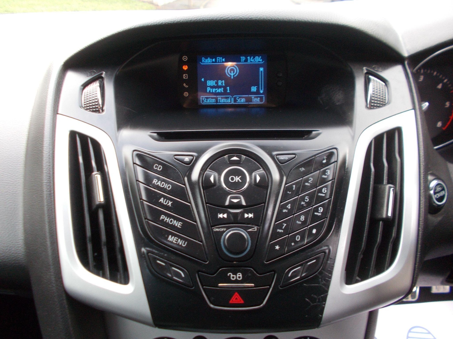 Used Ford Focus 2012 for sale - 77794893: Photo 8