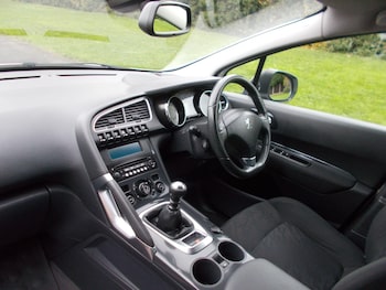 Used Peugeot 3008 2012 for sale - 76584966: Photo