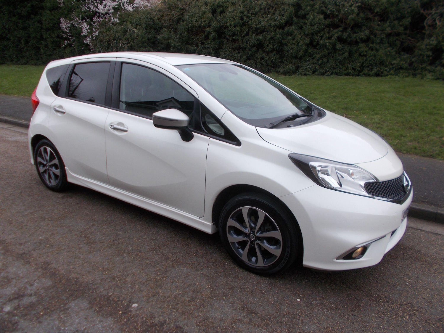 Used Nissan Note 2015 for sale - 77709436: Photo 11