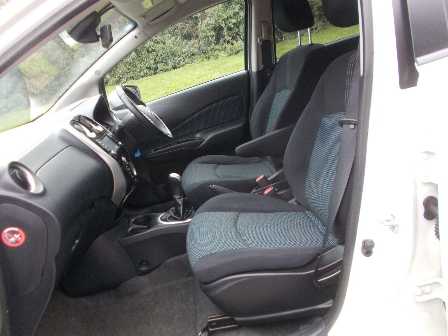 Used Nissan Note 2015 for sale - 77709436: Photo 44