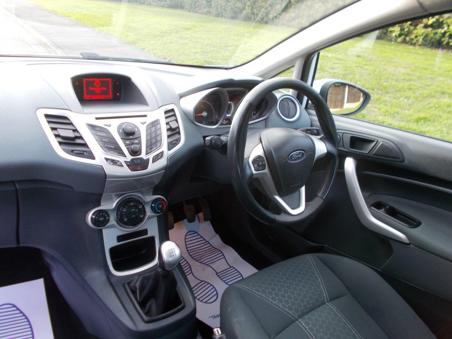 Used Ford Fiesta 2011 for sale - 76398503: Photo 25