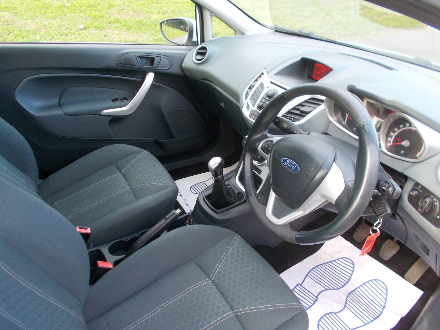 Used Ford Fiesta 2011 for sale - 76398503: Photo 3