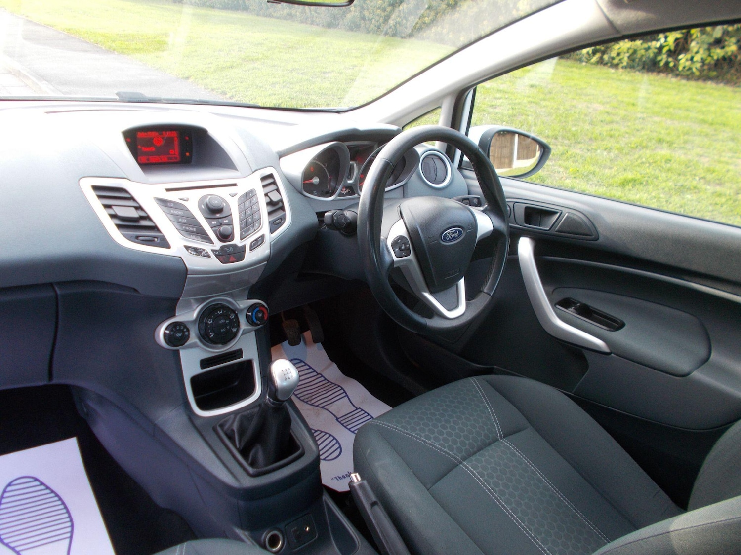 Used Ford Fiesta 2011 for sale - 76398503: Photo 32