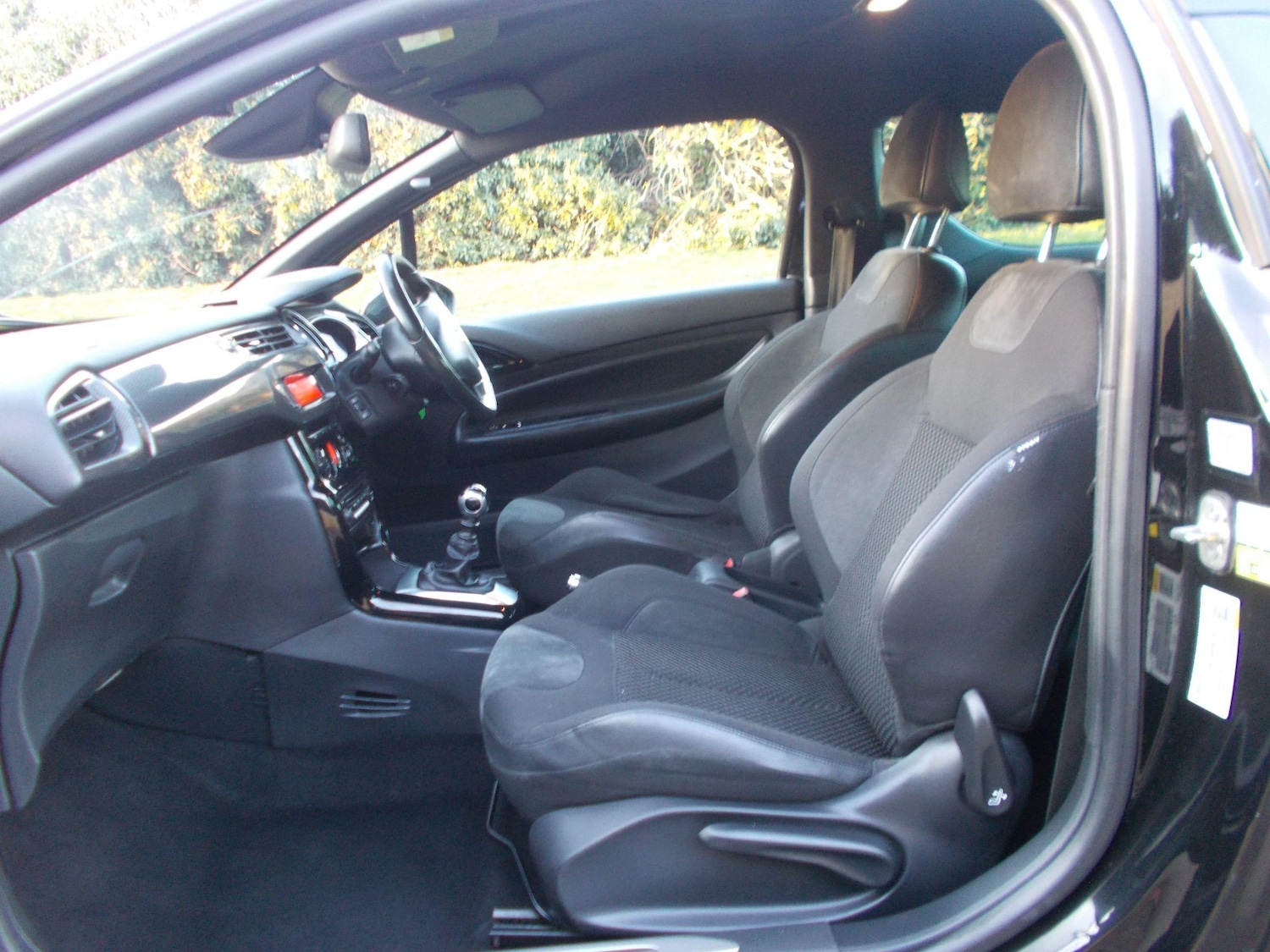 Used Citroen DS3 2014 for sale - 76349428: Photo 7