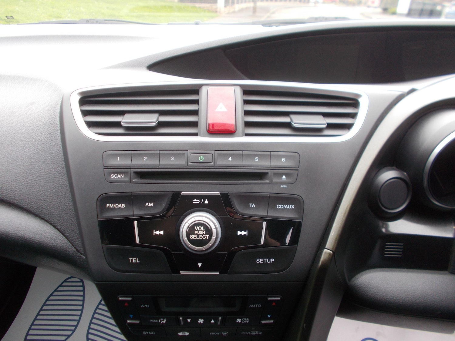 Used Honda Civic for sale - 78136342: Photo 16