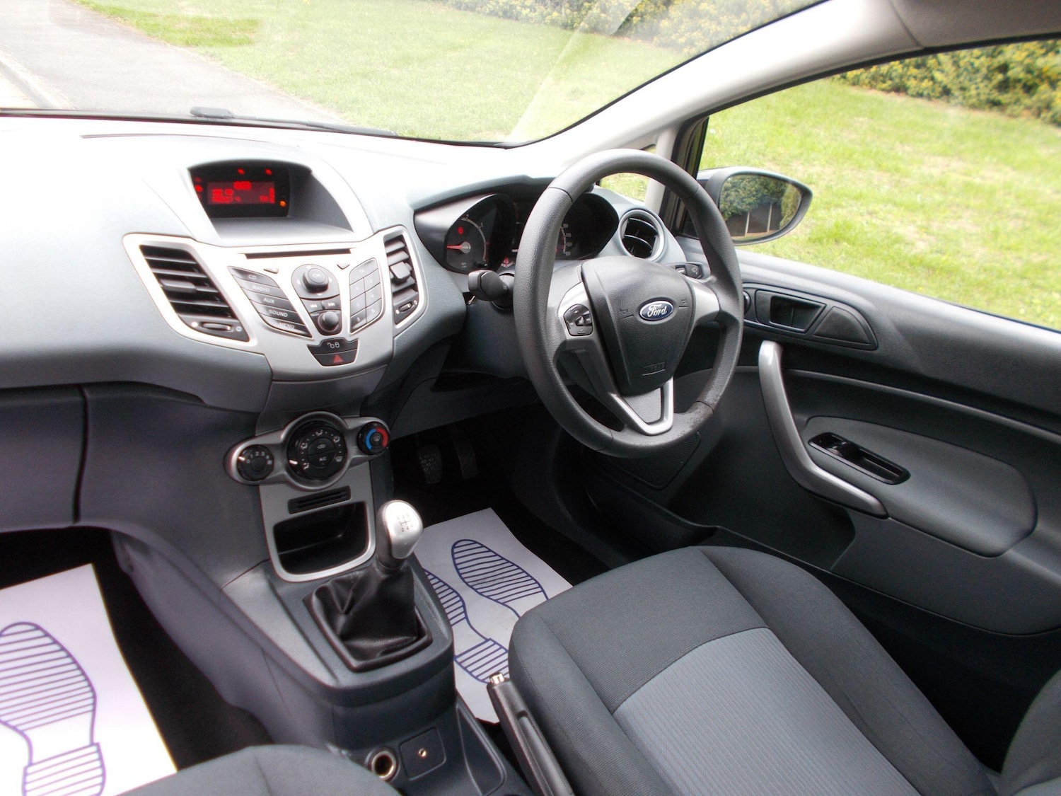 Used Ford Fiesta 2011 for sale - 76000607: Photo 21