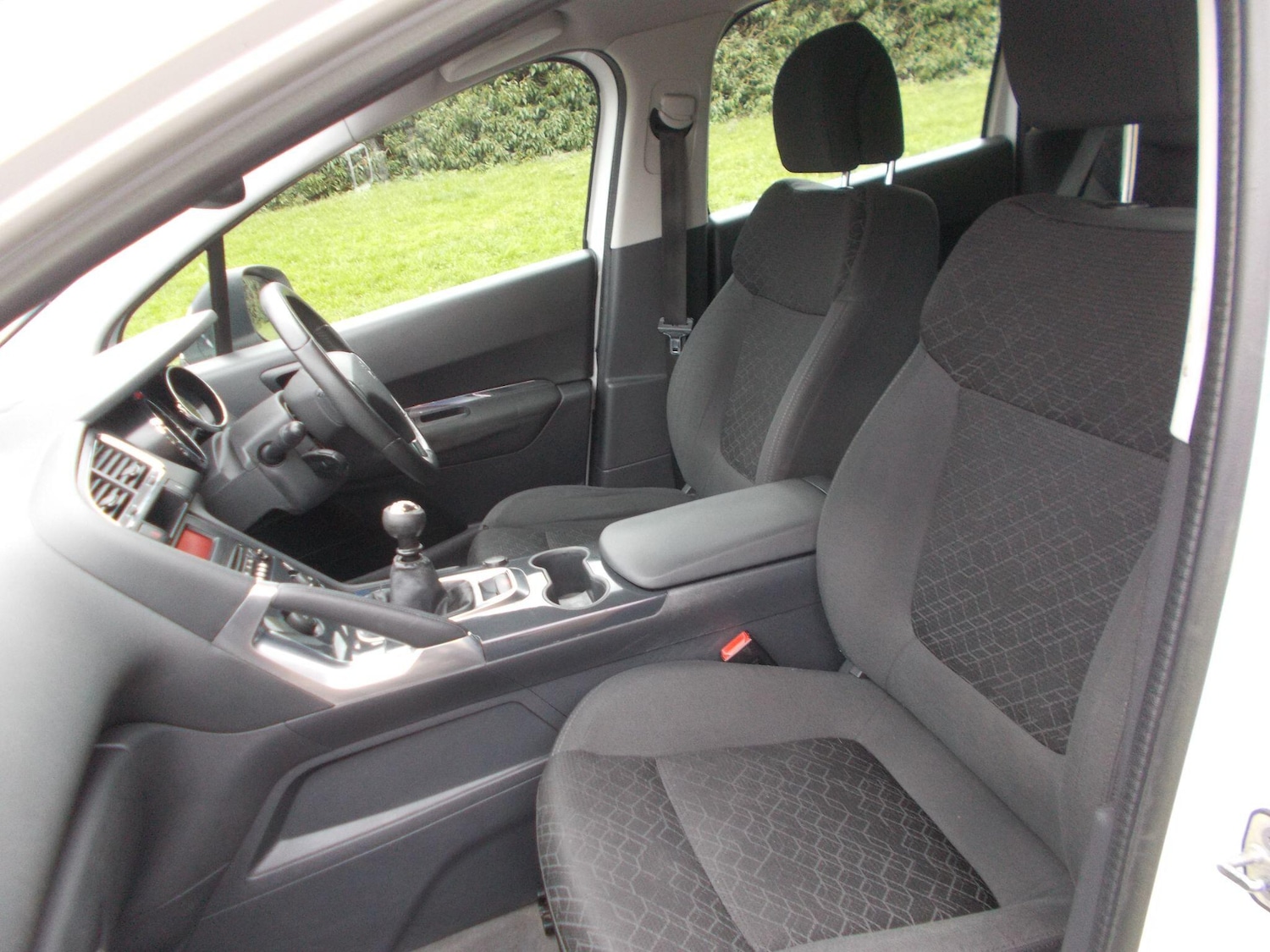 Used Peugeot 3008 2014 for sale - 77854139: Photo 29