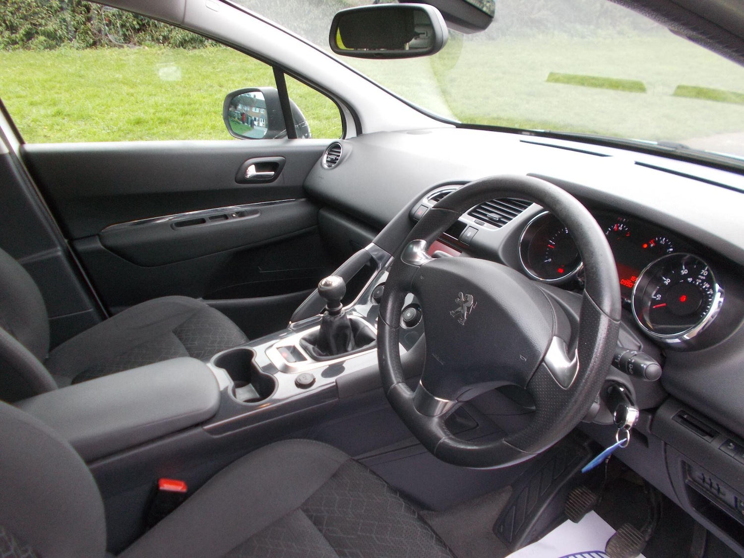 Used Peugeot 3008 2014 for sale - 77854139: Photo 5