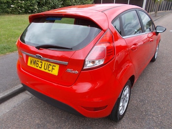 Used Ford Fiesta 2014 for sale - 79540002: Photo