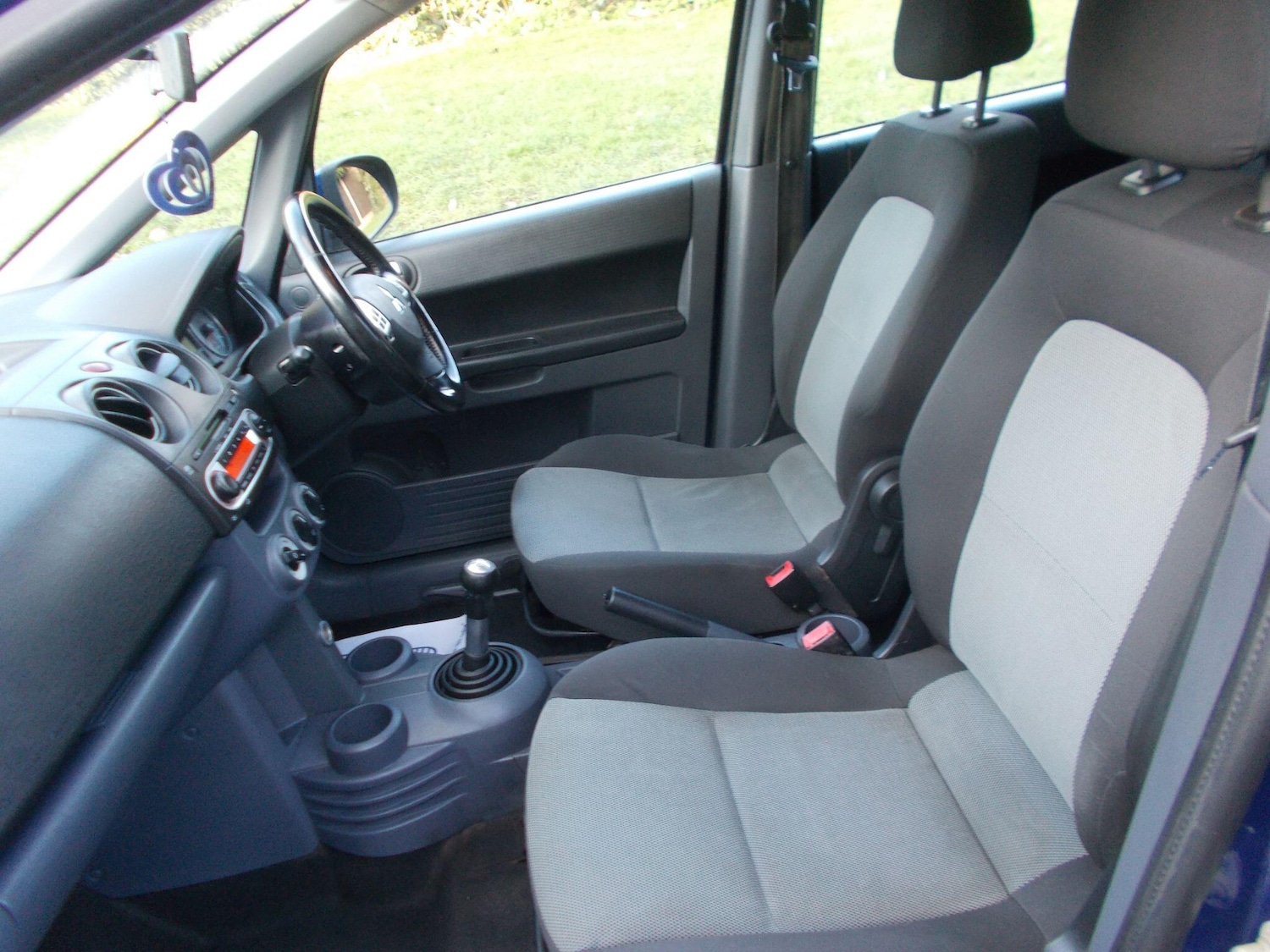 Used Mitsubishi Colt 2010 for sale - 77109676: Photo 19