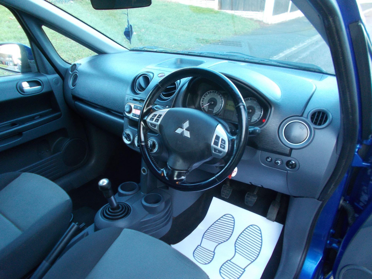 Used Mitsubishi Colt 2010 for sale - 77109676: Photo 32