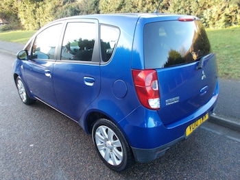 Used Mitsubishi Colt 2010 for sale - 77109676: Photo