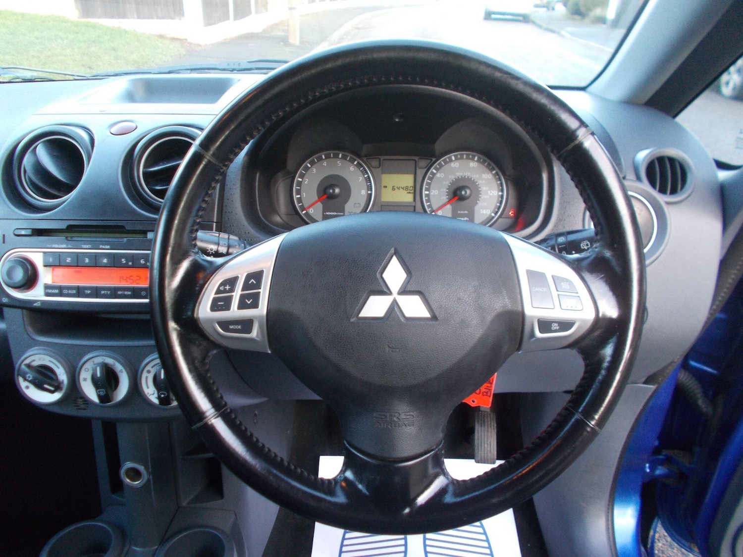 Used Mitsubishi Colt 2010 for sale - 77109676: Photo 5