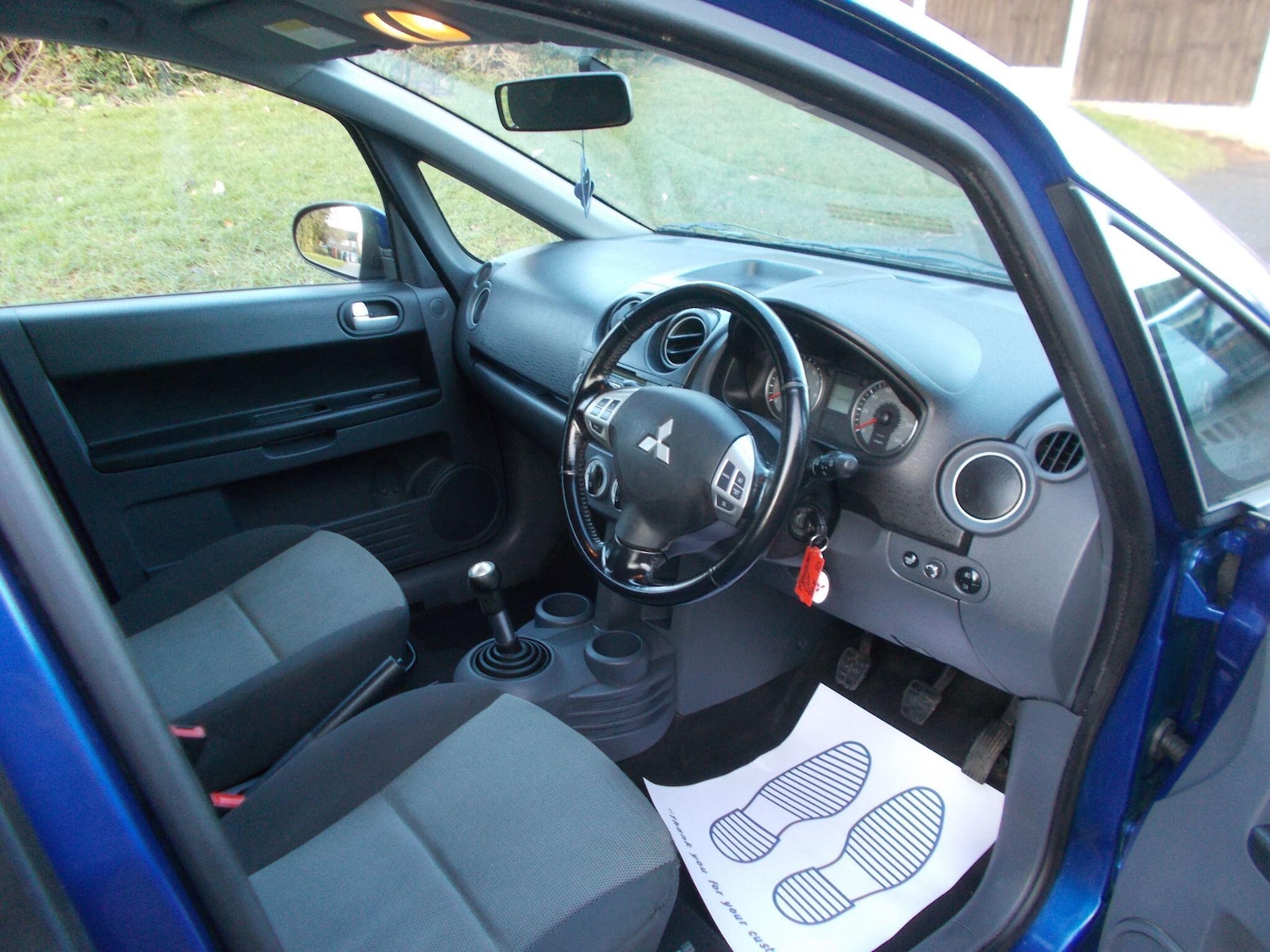 Used Mitsubishi Colt 2010 for sale - 77109676: Photo 8