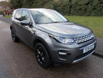 Used Land Rover Discovery Sport 2018 for sale - 77144150: Photo