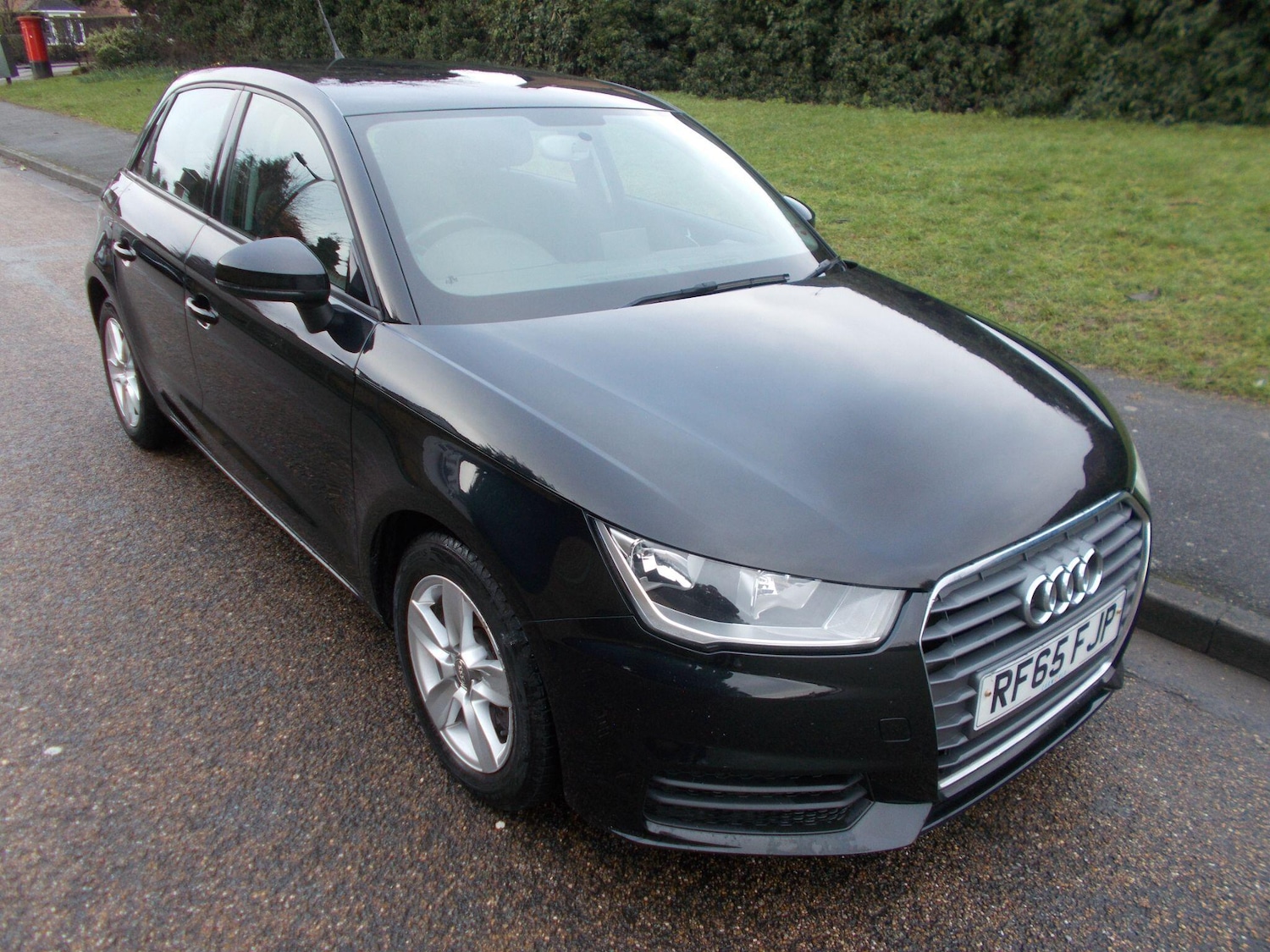 Used Audi A1 2015 for sale - 77696458: Photo 2