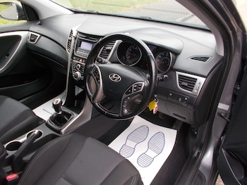 Used Hyundai i30 2013 for sale - 78772330: Photo