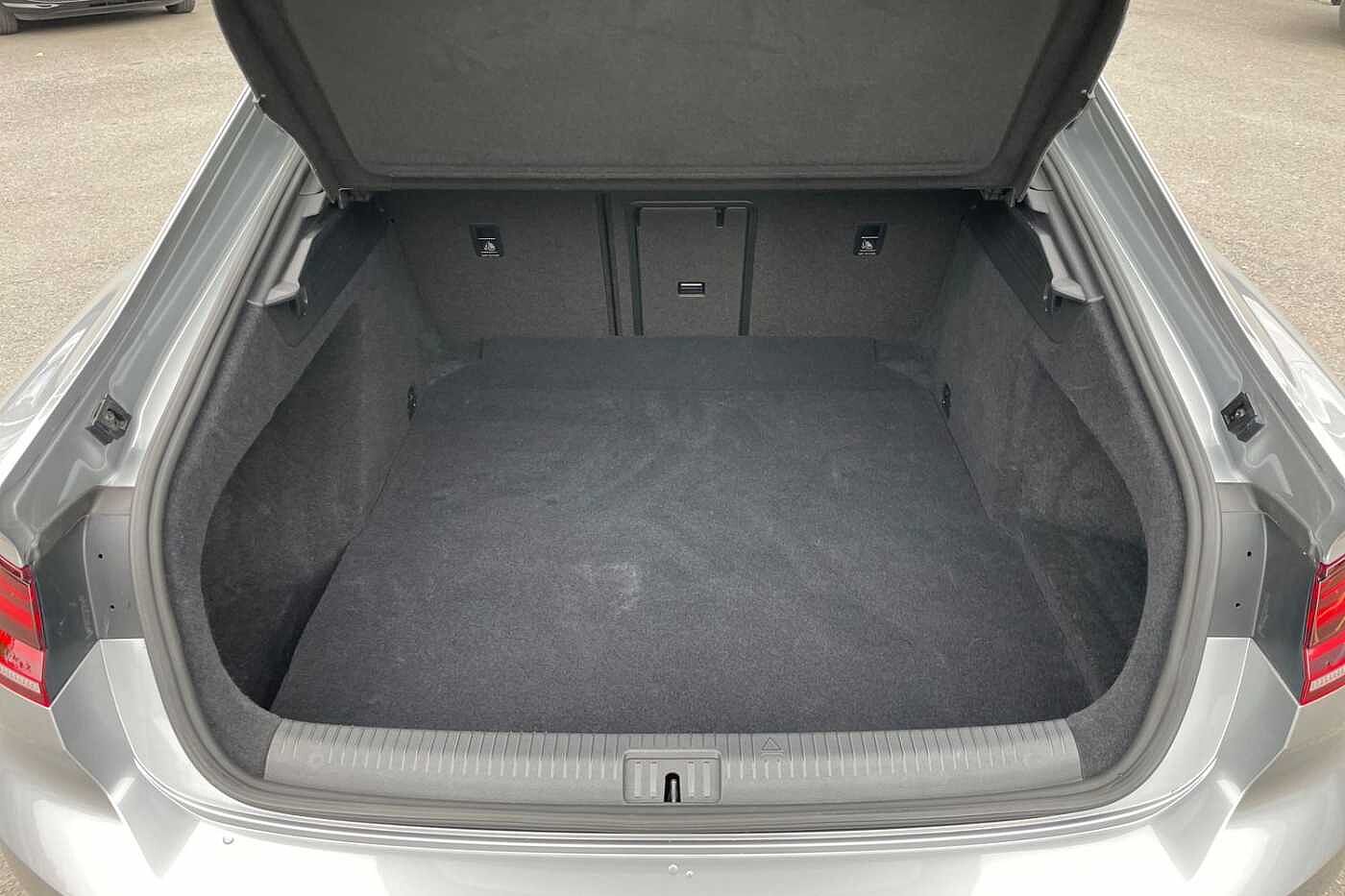 Used Volkswagen Arteon 2017 for sale - 76673537: Photo 11