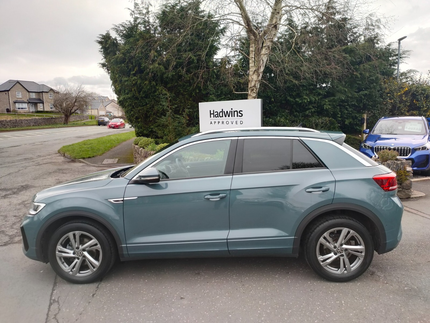 Used Volkswagen T-Roc 2023 for sale - 77663620: Photo 5