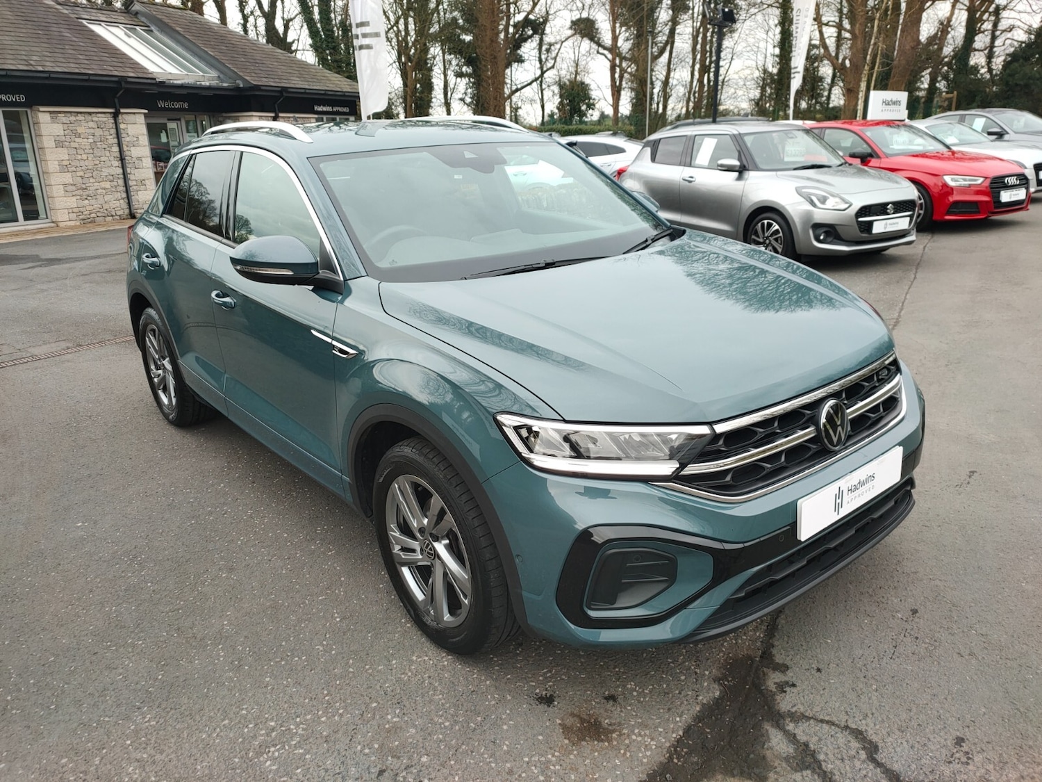 Used Volkswagen T-Roc 2023 for sale - 77663620: Photo 9