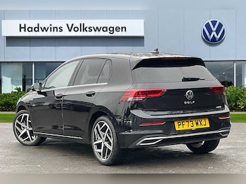 Used Volkswagen Golf 2023 for sale - 76676241: Photo