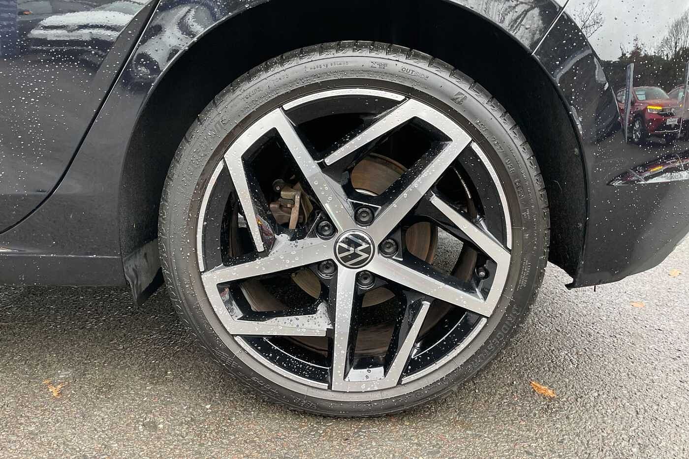 Used Volkswagen Golf 2023 for sale - 76676241: Photo 5