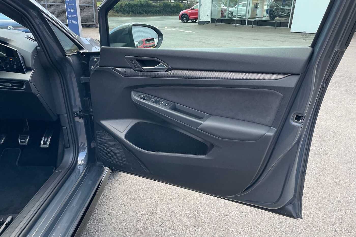 Used Volkswagen Golf 2025 for sale - 77415452: Photo 14